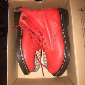 Pascal Buffalo Blood Dr. Martens